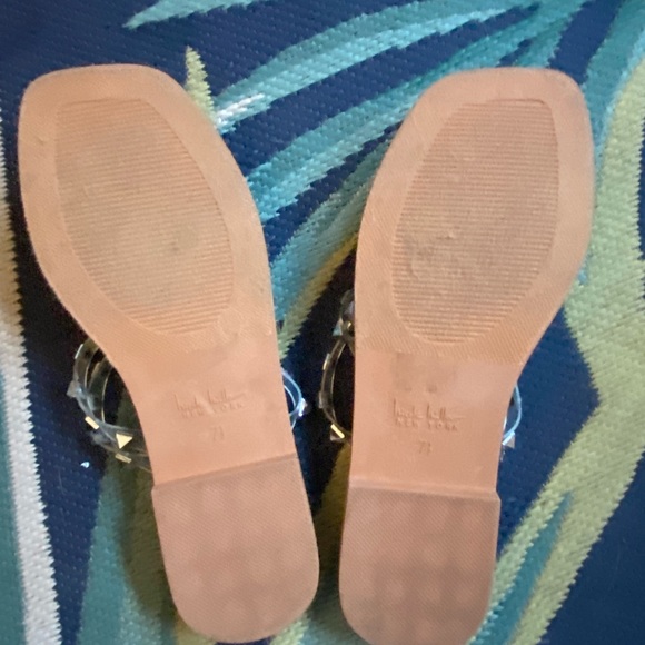Nicole Miller clear studded flat strappy sandals - Picture 3 of 3